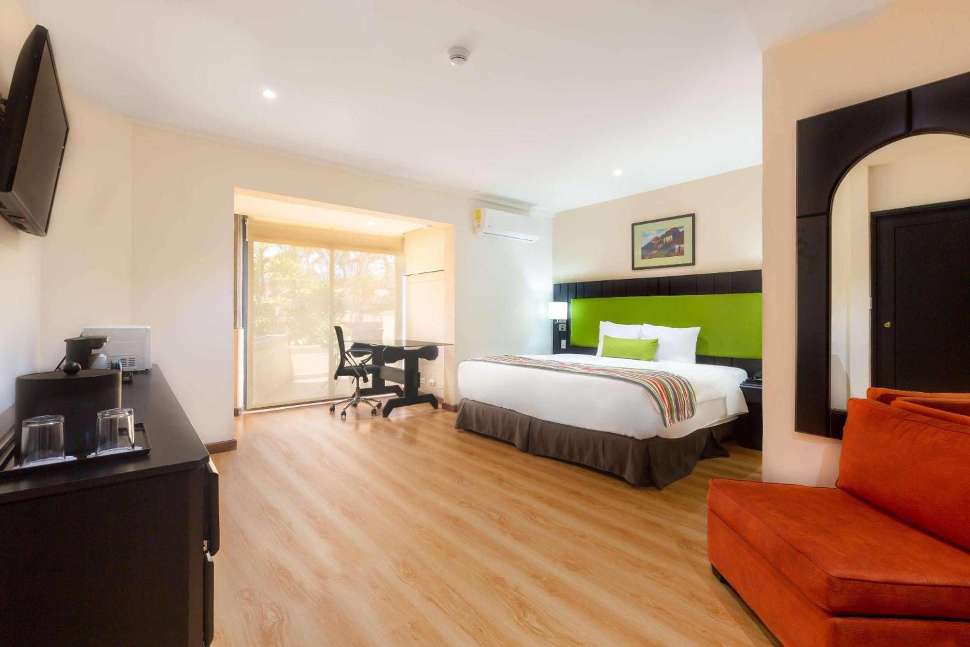 Country Inn & Suites By Radisson, San Jose Aeropuerto, Costa Rica Екстериор снимка