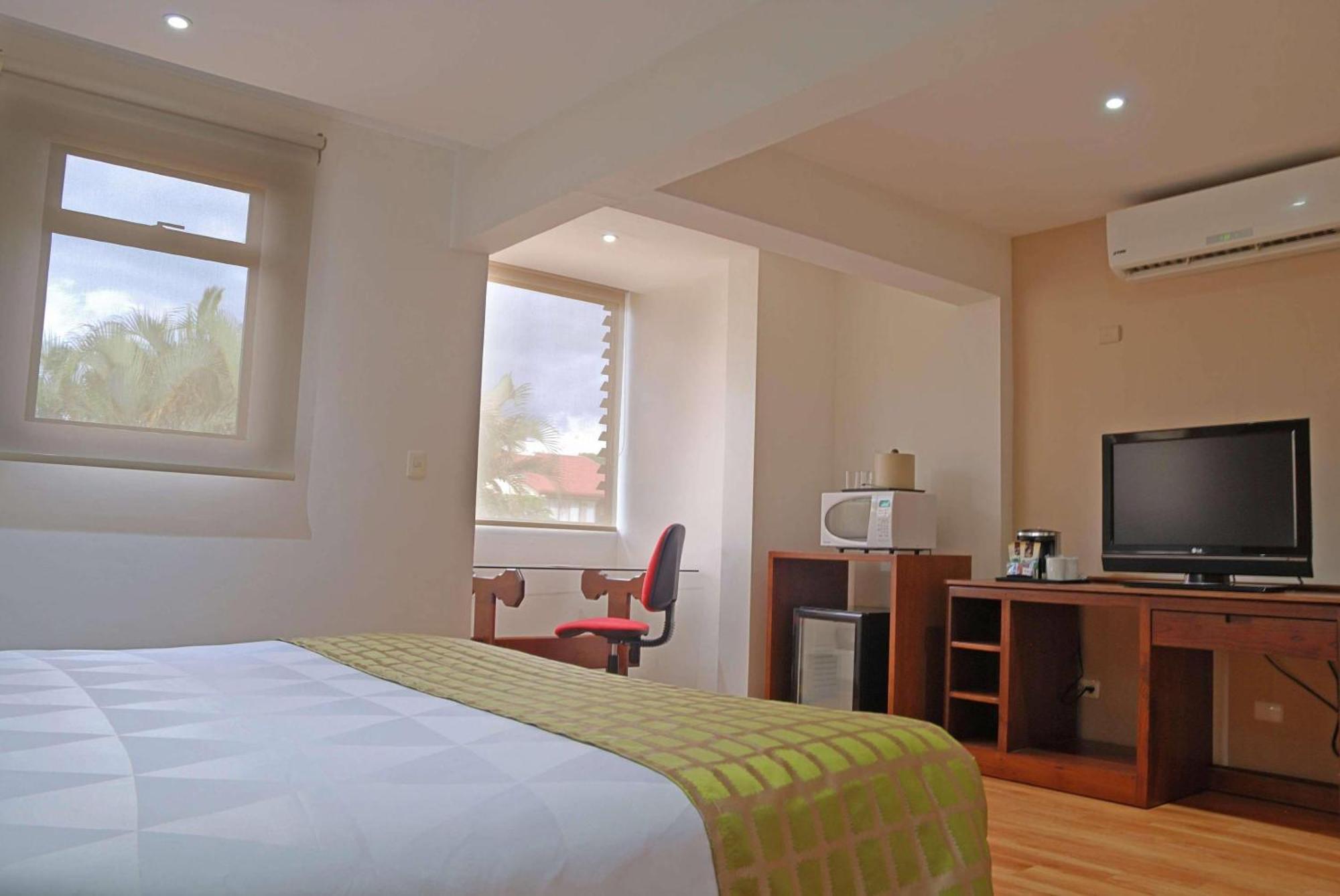 Country Inn & Suites By Radisson, San Jose Aeropuerto, Costa Rica Екстериор снимка
