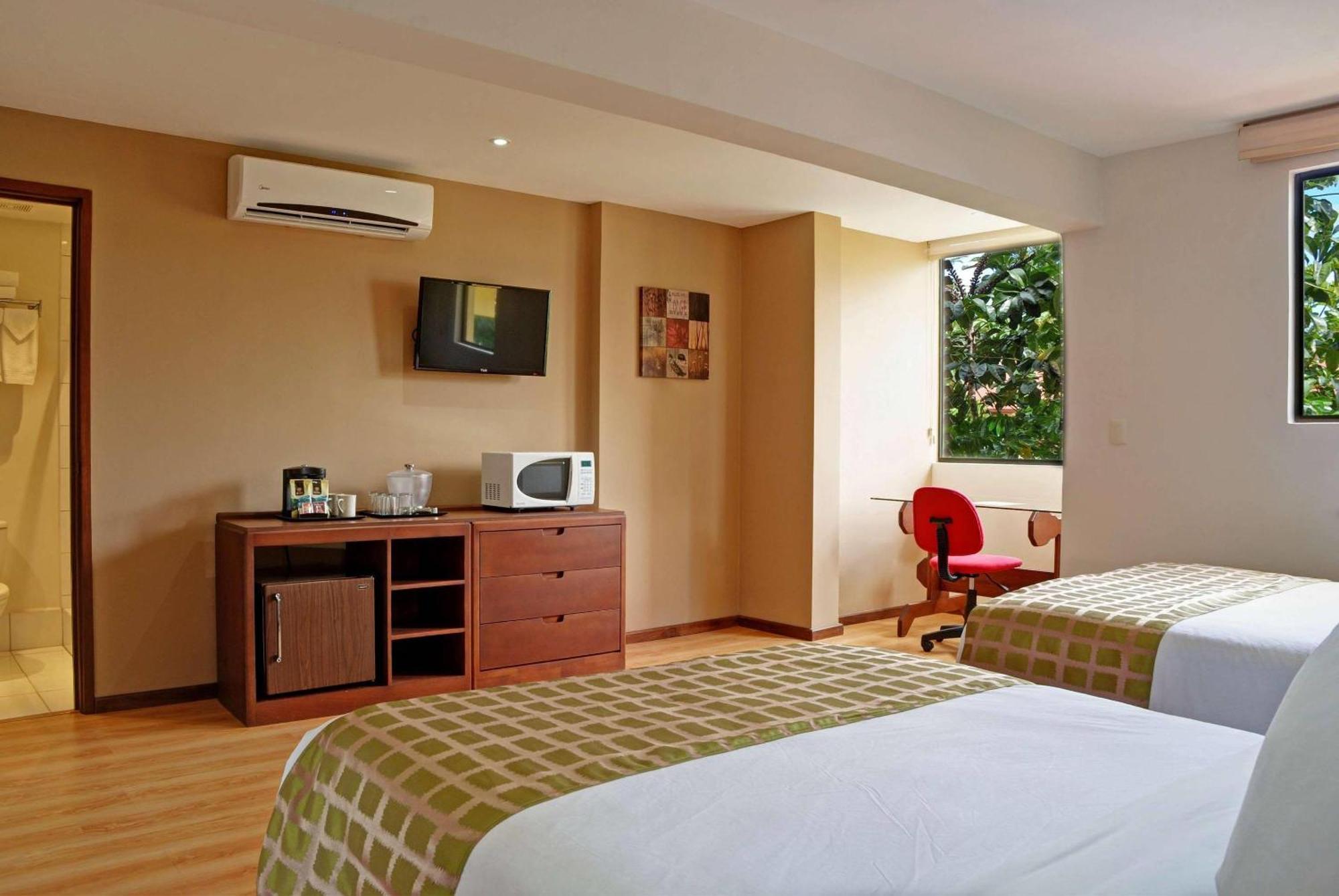 Country Inn & Suites By Radisson, San Jose Aeropuerto, Costa Rica Екстериор снимка