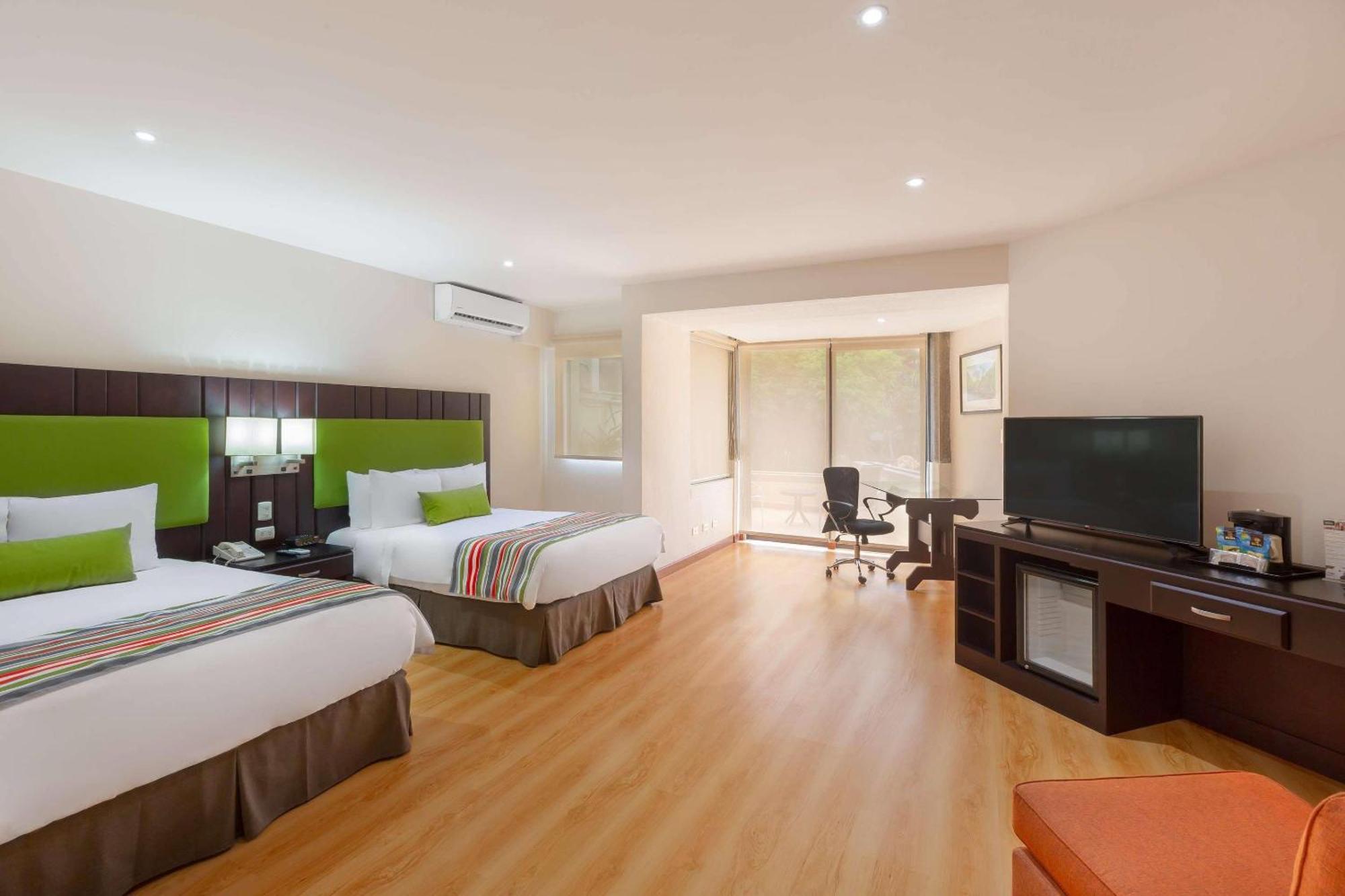 Country Inn & Suites By Radisson, San Jose Aeropuerto, Costa Rica Екстериор снимка